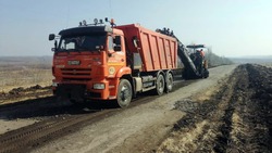 Дорожники начали ремонтировать участок трассы Богословка – Дальняя Ливенка – Чибисовка в Губкине