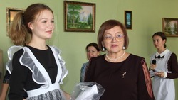 Губкинские школьники прошли торжественную церемонию посвящения в медики