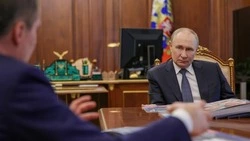 Вячеслав Гладков рассказал Владимиру Путину о решении кадрового вопроса здравоохранения в регионе