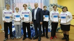 Учащиеся «Школы будущих инженеров» получили новогодние подарки