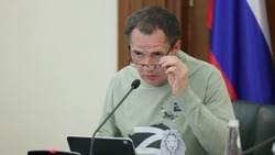 Вячеслав Гладков предложил ужесточить правовые нормы в отношении недобросовестных подрядчиков