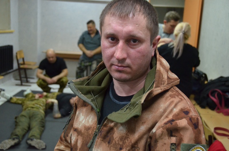 Губкинец Андрей Коняев несет дежурную службу в батальоне "Сталь"