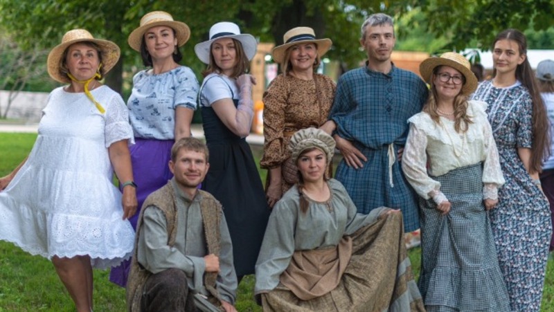 Первая костюмированная велоэкскурсия по городу состоялась в Губкине