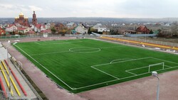 Новое футбольное поле появилось в «Кристалле»