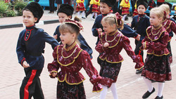 Марш-парад казачьих сотен прошёл в Губкине