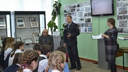 Выставка «Будни губкинской полиции» открылась в краеведческом музее
