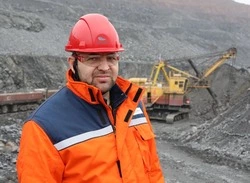 Доктор для экскаваторов. Что помогает Максиму Щербине восстанавливать «захворавшую» горную технику