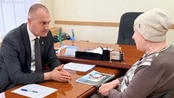 Василий Голиков провёл личный приём граждан Губкинского городского округа