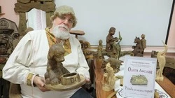Губкинцы могут посетить авторскую выставку Олега Ласман «Резьба со всех сторон»