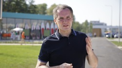 Вячеслав Гладков показал белгородским журналистам открывшуюся набережную «Берег» в областном центре