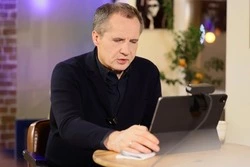 Вячеслав Гладков проинформировал о формате обучения и итоговой аттестации школьников
