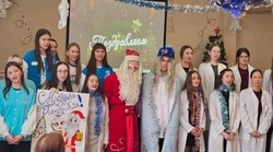 Губкинские учащиеся медицинских классов присоединились к акции «С Новым годом, врачи!»