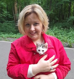 Первого котёнка спасла в семь лет: История Елены Рудневой из Губкина в честь Дня кошек