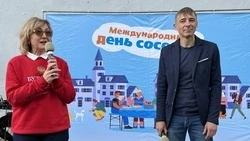 Жители улицы Осколецкая города Губкина отметили Международный день соседей