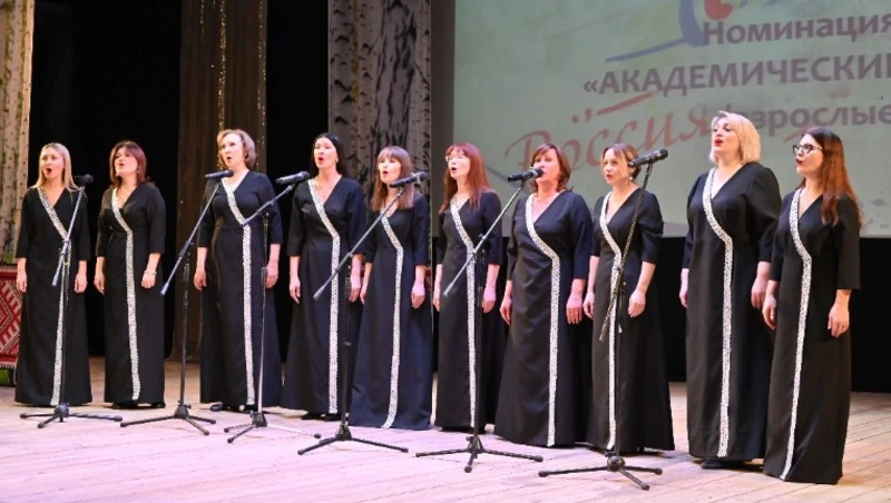 Территориальный конкурс-фестиваль вокальных ансамблей «Ты цвети, Россия!» прошёл в Губкине