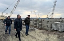 Михаил Лобазнов проинспектировал строительство в микрорайоне Южный