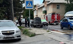 Автомобиль загорелся в Губкине