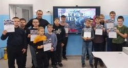 Педагог дополнительного образования – наставник, тренер, детский психолог...