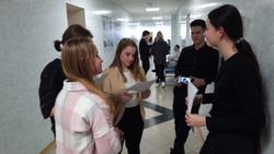 Преподаватель Пермского университета сыграла в «Покажите мне деньги» с губкинскими студентами
