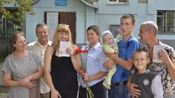 Губкинская земля дала приют и российский паспорт украинской семье