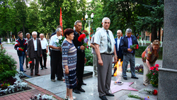 Губкинские коммунисты встретили рассвет 22 июня минутой молчания