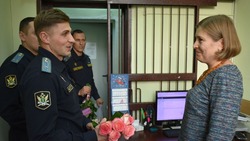 Судебные приставы отпраздновали День матери