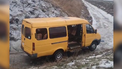 Автобус съехал в кювет в Белгородской области