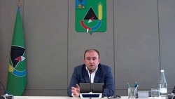 Первый заместитель главы администрации Антон Кулёв ответил на вопросы губкинцев в прямом эфире