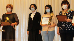 Губкинские медики получили награды за верность людям и профессии
