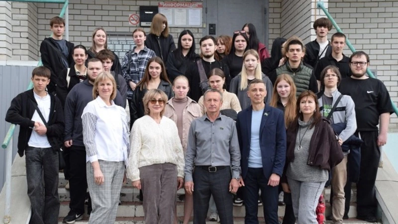 Проект Совета депутатов «ПрофНаставник» реализуется в Губкинском городском округе