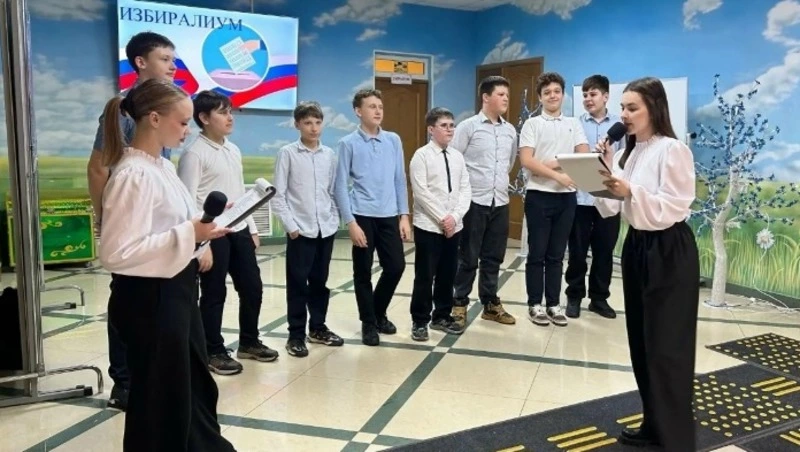 Губкинские школьники приняли участие в интерактивной игре «Избиралиум»