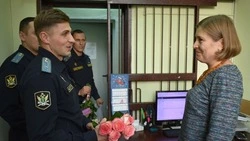 Судебные приставы отпраздновали День матери