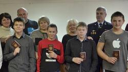Губкинские юноши получили паспорта в военкомате