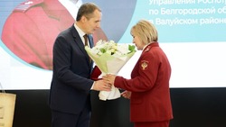 Вячеслав Гладков поздравил белгородских работников сферы здравоохранения