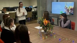 Губкинские школьники посетили лекцию «Вложи душу в добровольчество»