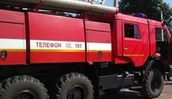Губкинские спасатели ликвидировали пожар в ангаре