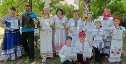 Губкинских мастеров народного промысла радушно встречало село Истобное