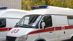 Евгений Савченко подписал документ о выплате 29 млн рублей всем сотрудникам скорой помощи