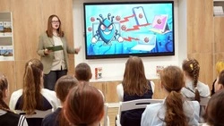 Губкинские библиотекари провели профилактическую игру «Безопасный гаджет»