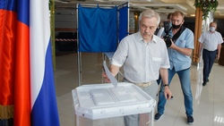 Губернатор Евгений Савченко сделал свой выбор на голосовании по поправкам в Конституцию