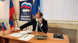 Депутат облдумы Владимир Евдокимов провёл первую встречу с губкинцами*