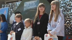 Акция «Собери ребёнка в школу» прошла в Губкине