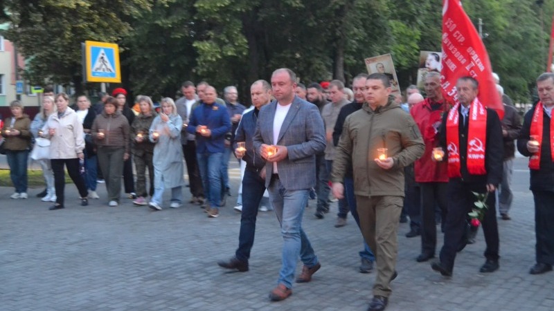 Губкинцы приняли участие в акции «Свеча памяти»