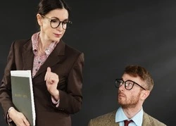 Коллектив Губкинского театра представит премьеру спектакля «Любовь по статистике»