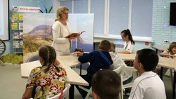 Юные губкинцы совершили путешествие по сказкам и традициям России