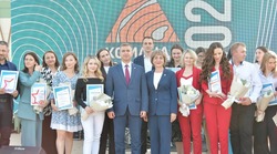 Победителей второго кадрового конкурса «Команда Губкина» наградили в Губкине