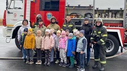 Губкинские дошколята посетили пожарную часть