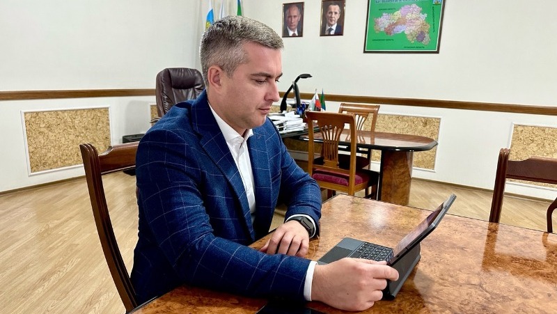 Михаил Лобазнов прокомментировал прямой эфир губернатора Белгородской области