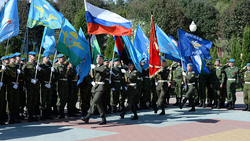 12 белгородских курсантов отправятся в «ударное» десантное формирование под Костромой