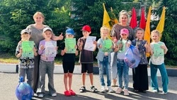 Губкинские педагоги провели Экоплогинг «Вместе за спорт и экологию!»